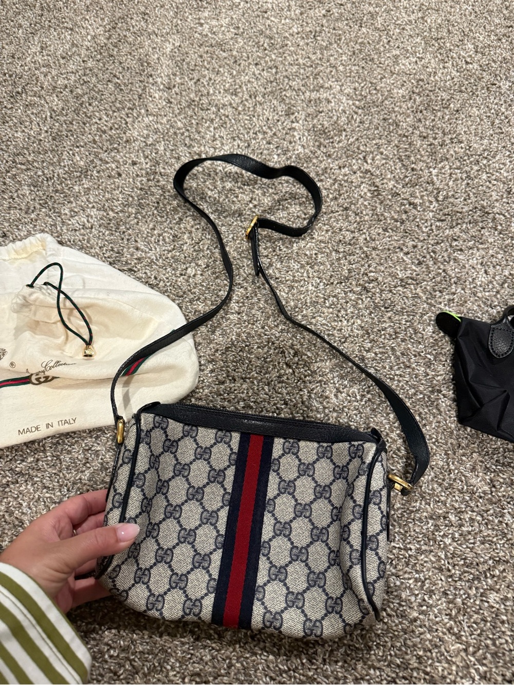 Authentic vintage small medium Gucci Navy/Beige GG logo Canvas Crossbody Bag